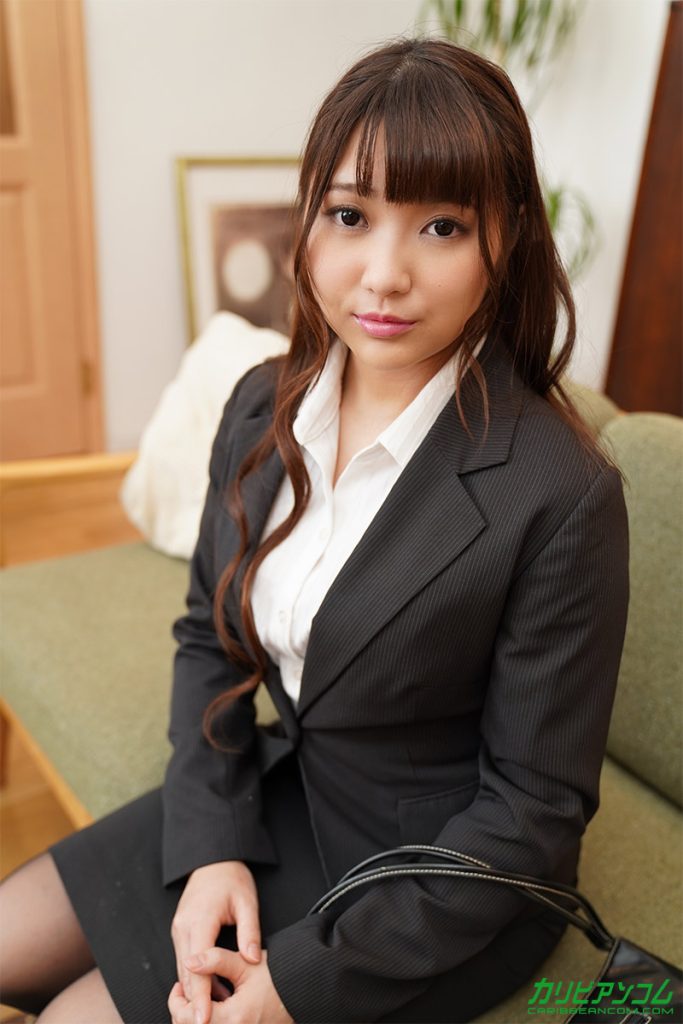 橋本玲美がすっぴん姿で幼馴染と再会し、恋心が発情へと変わる瞬間