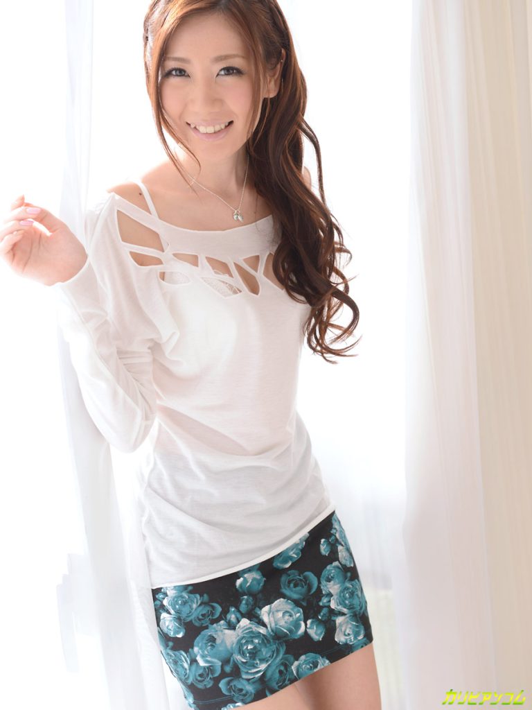 前田かおり 汗だく3P 無修正 中出し直前のアへ顔