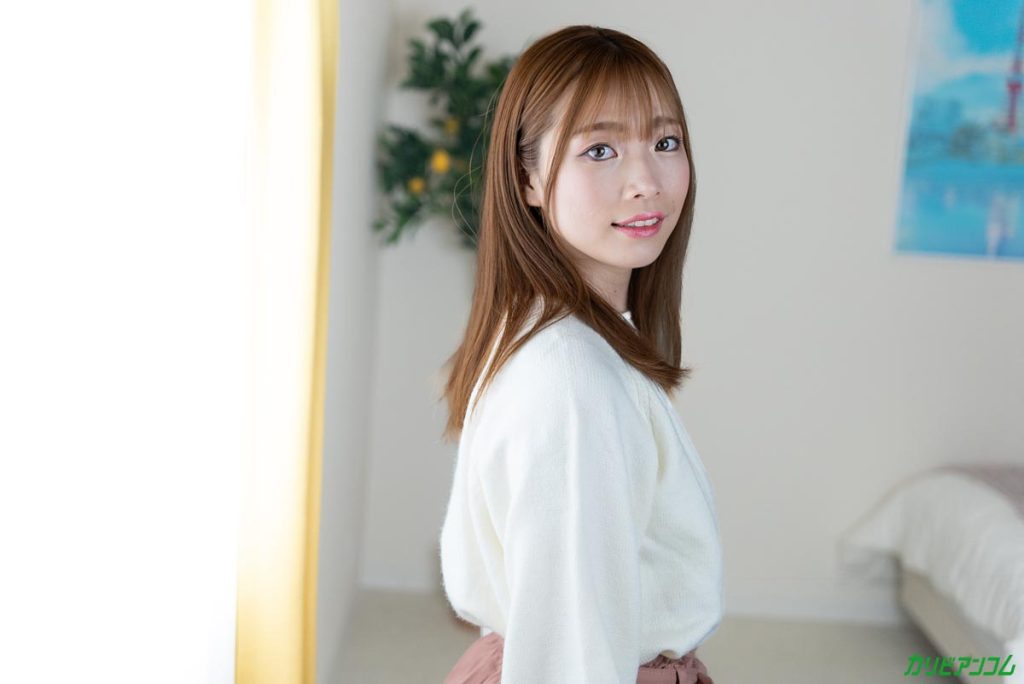 円山のぞみ 色白ボディを見せる初無修正シーン Debut98