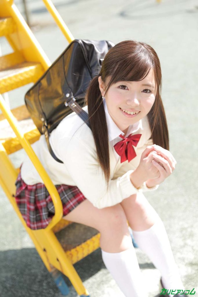 西川ちひろ ご奉仕フェラ ピッチピチ肌を晒しながら丁寧に舐め回す描写