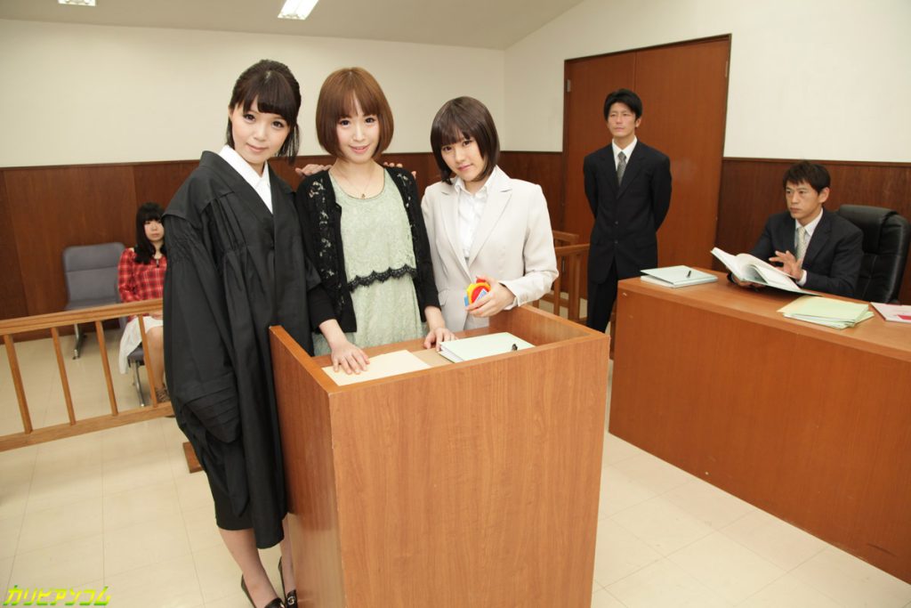 上原志織 見習い弁護士 スーツ姿 エロシーン カリビアンコム