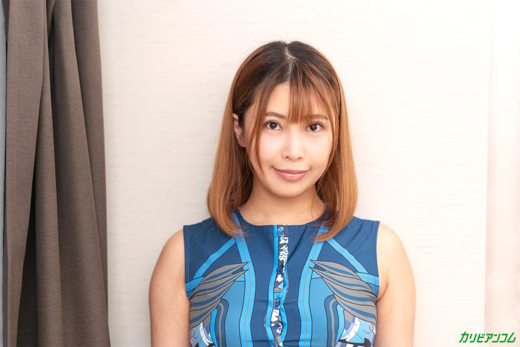真田春香がメイク姿で微笑むGカップボディ、むっちりとした色気が溢れる美貌