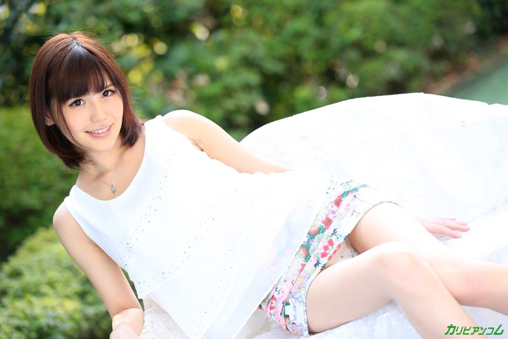 老舗旅館育ちの新人AV女優 有賀ゆあが緊張しながらブラを外すDebut Vol.24 カリビアンコム