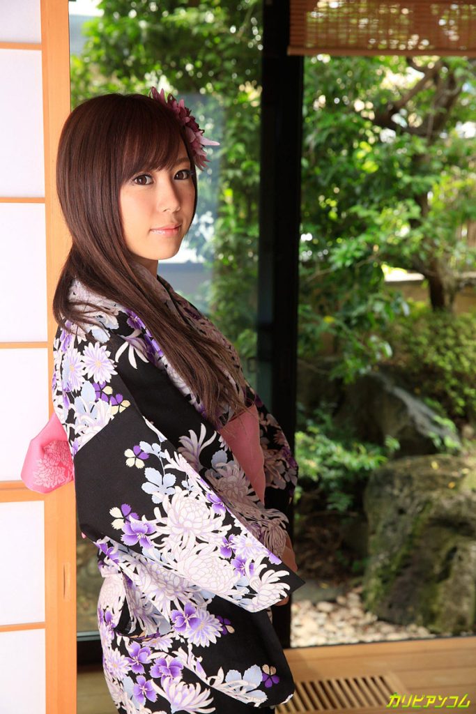     懐かしの人気女優が浴衣で勢ぞろいする浴衣女子アンソロジーのレビュー画像