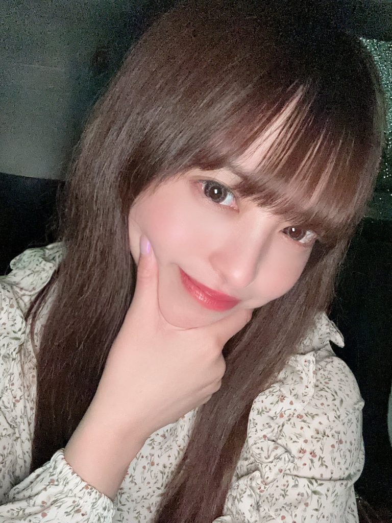 桜もこちゃんファンが佐倉みこちゃん名義をチェックしたくなる理由を解説するサムネイル